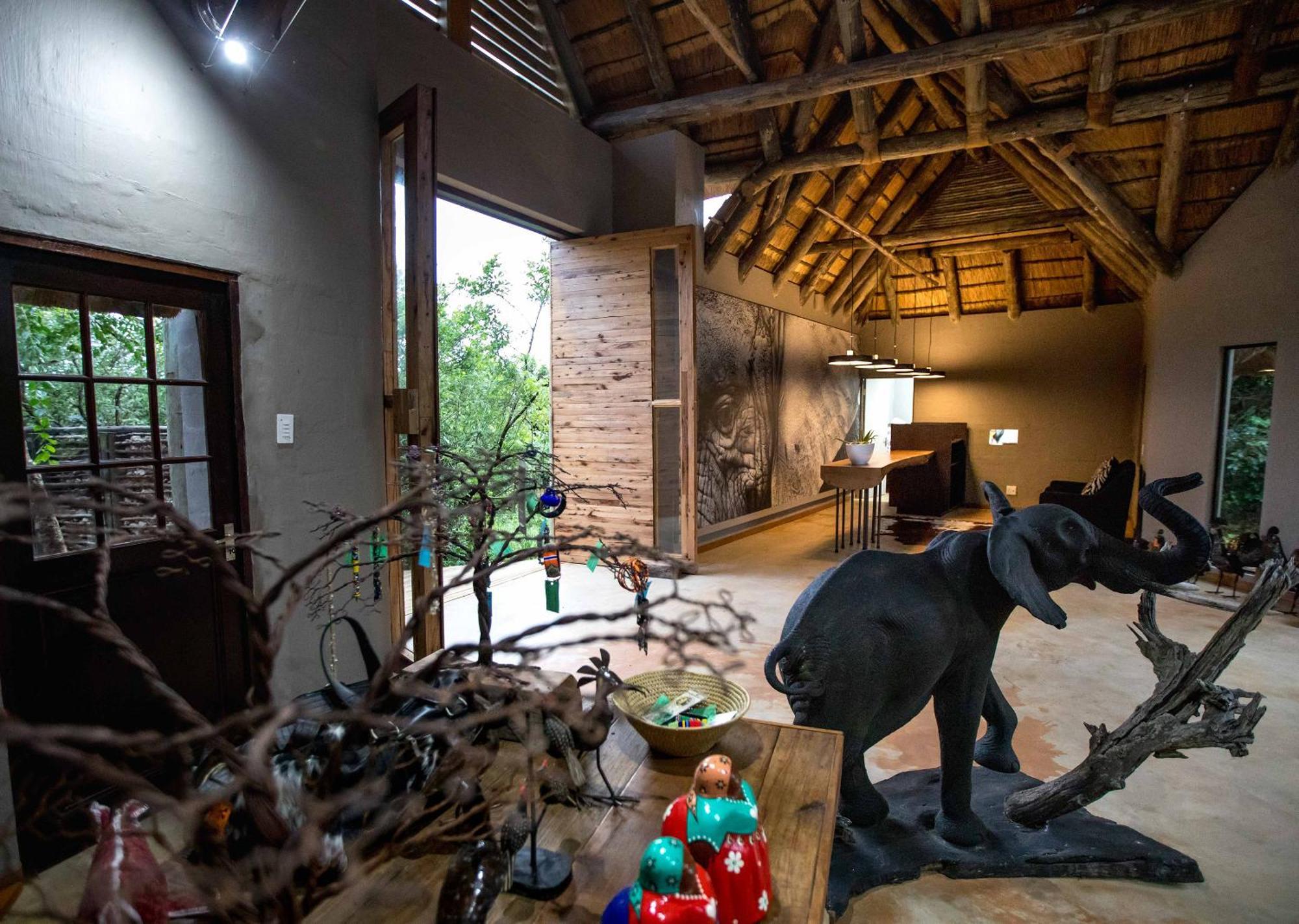 Royal Thonga Safari Lodge Sihangwane Eksteriør bilde